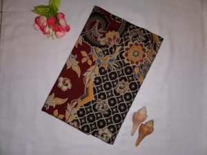 Contoh Bahan untuk Cardigan Batik