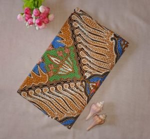 Contoh Bahan untuk Produk Pakaian Batik Couple